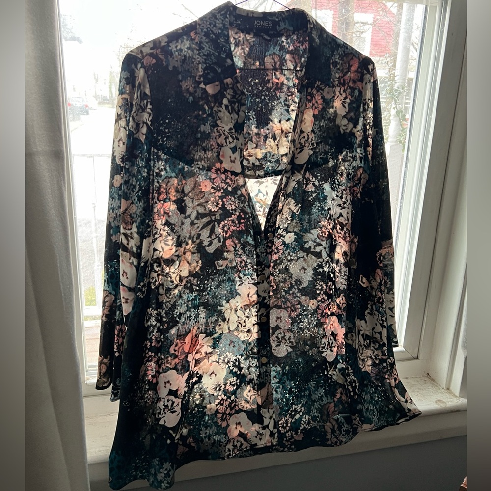 JONES NEW YORK BELL SLEEVE TOP SM